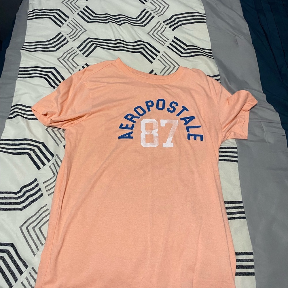 Aeropostale Coral Tee with Navy Graphic